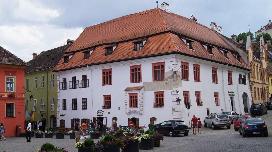 Hotel Cetate